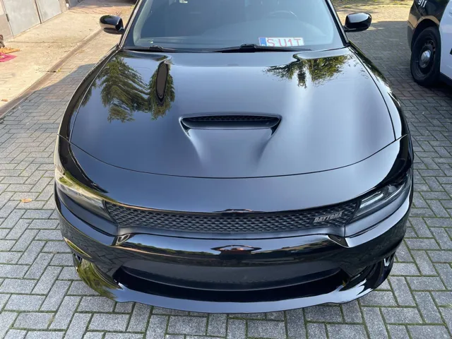 Dodge Charger · czarny — ujęcie z galerii warsztatu