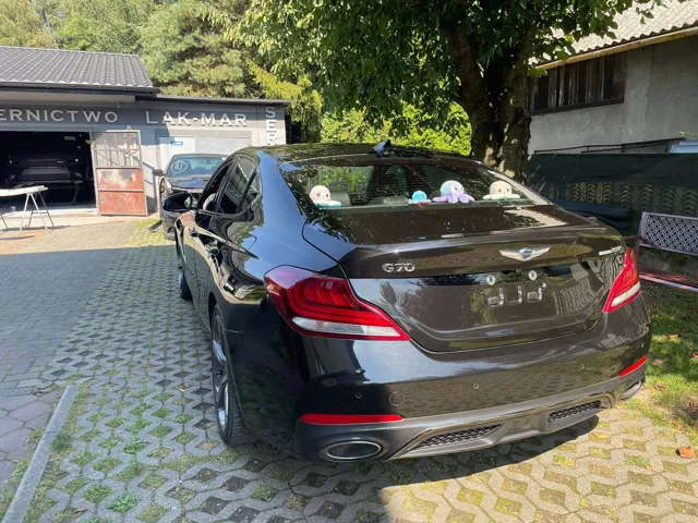 Realizacja · sedan — ujęcie z galerii warsztatu