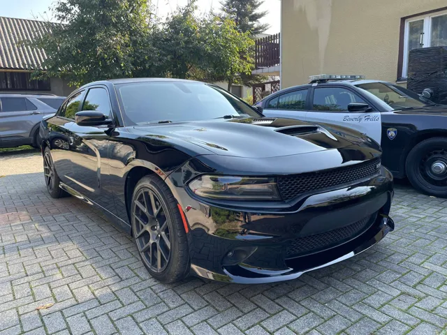 Dodge Charger · czarny — ujęcie z galerii warsztatu